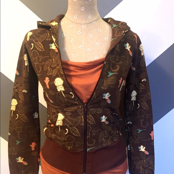 Love Rocks Sweatshirt - Picture 4 of 4