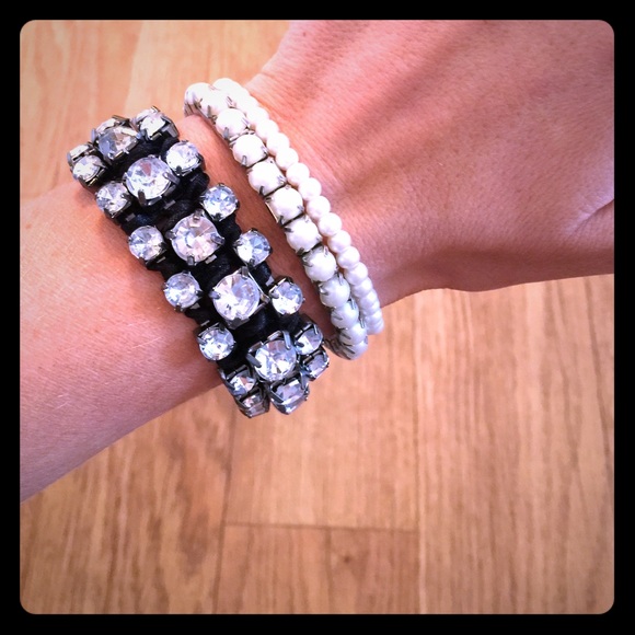 Express Rhinestone Bracelet - Picture 1 of 4