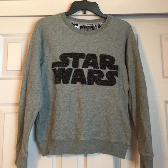 Star Wars sweatshirt