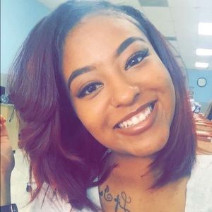 Meet your Posher, Irainah