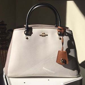 NWT! Unique Coach purse!