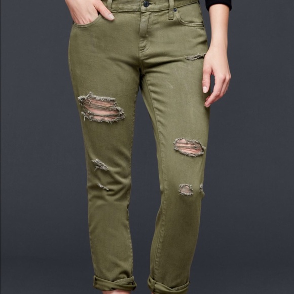 Gap Girlfriend Cut Jeans size 28