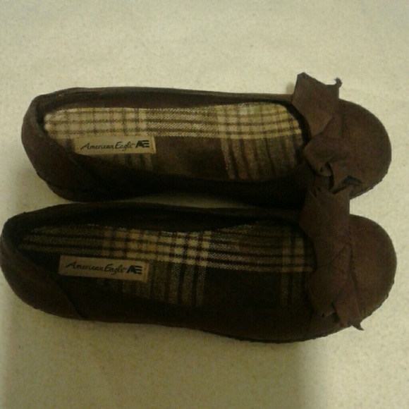Brown suede-like wedges
