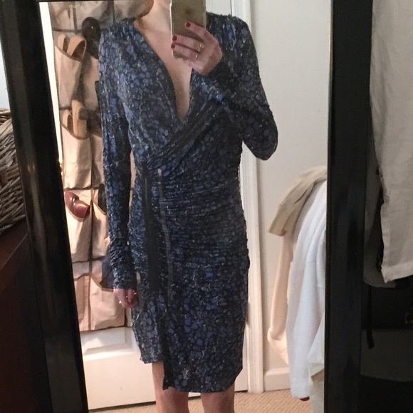 Asymmetric zipper Bebe dress - Picture 4 of 4