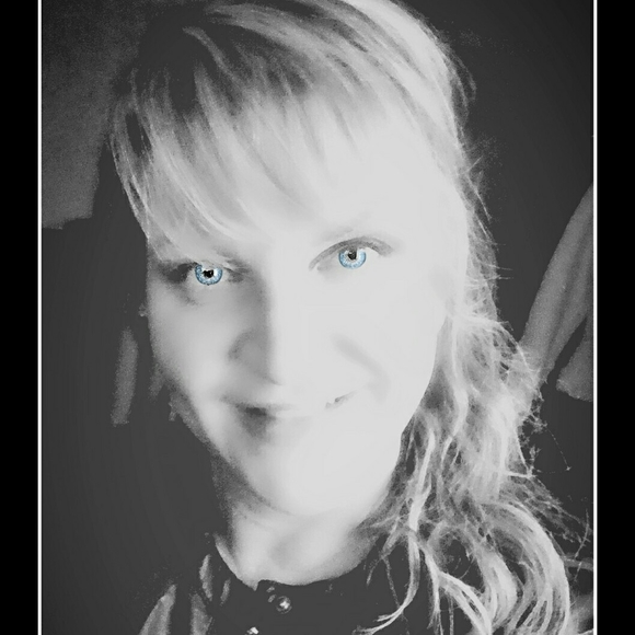 Meet your Posher, Tina