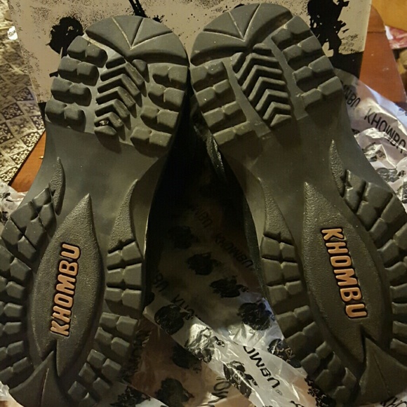 KHOMBU black boots - Picture 4 of 4