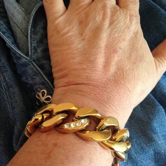 Kate Spade chunky link bracelet with rhinestones. - Picture 4 of 4