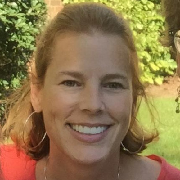 Meet your Posher, Lynda