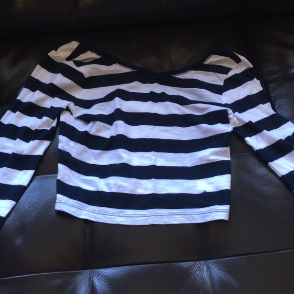 Abercrombie and Fitch top
