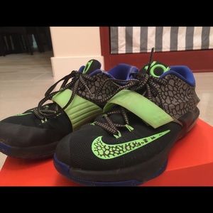 Kd 7 "electric eels"