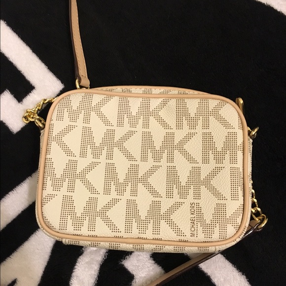 SOLD** - Picture 2 of 3