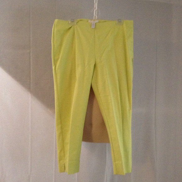 Capri lime green