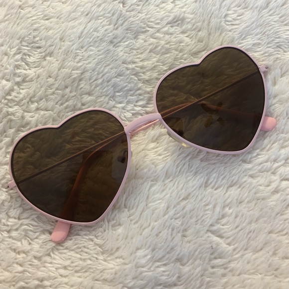 Accessories - Baby Pink Heart Sunglasses
