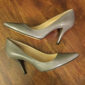 Talbots Gray Leather Heels. Size 6.5