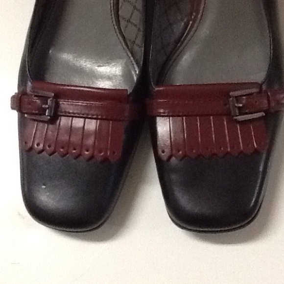 Aigner Shoe - Picture 2 of 4