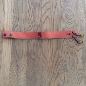 Leather "Scorpio" bracelet