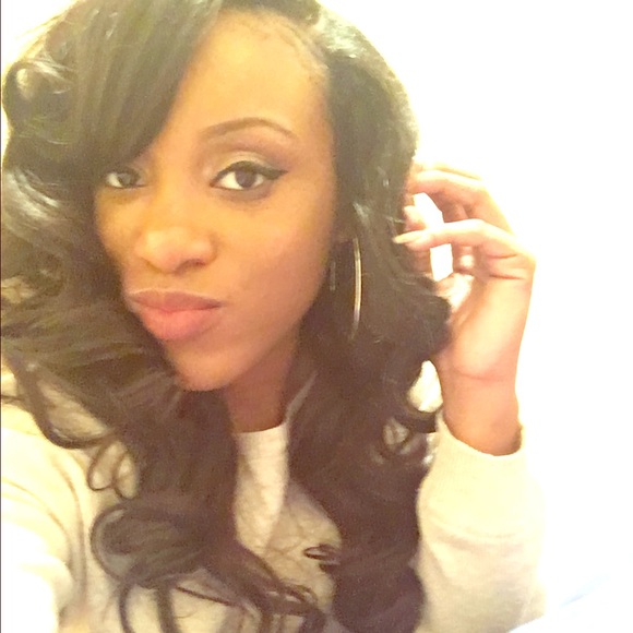 Meet Your Posher Afeisha 😊 - Picture 1 of 1