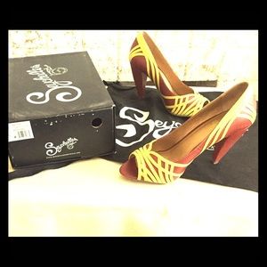 Seychelles Wild Card Peeptoe Pumps 9.5