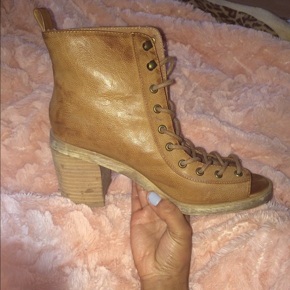 Shoe lace up boot. Worn twice.
