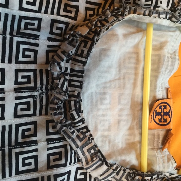 Tory Burch cotton sleeveless dress w fray design. - Picture 2 of 4