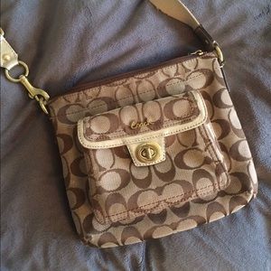 ❌❌❌ - SOLD ON MERCARI - Coach Purse