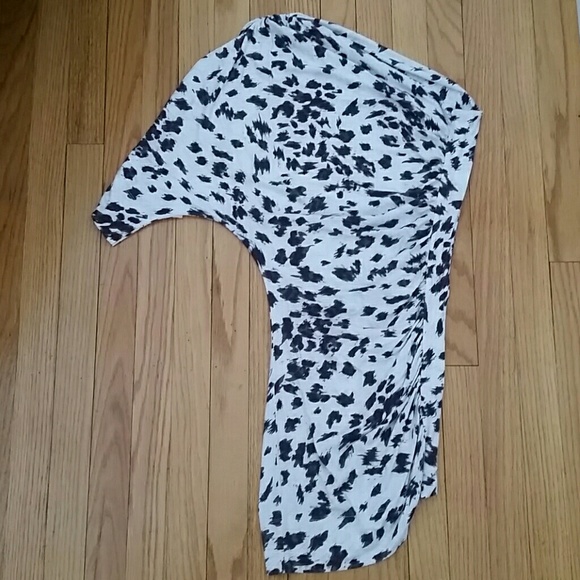 One shoulder dress