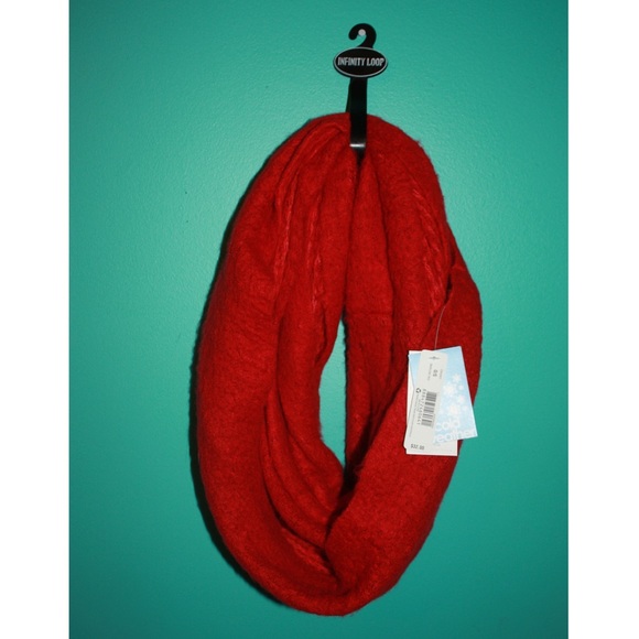 New Directions Marlene Red Scarf