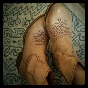 Women's Naya Sandy Malt Taupe Basto Crust Tumble L