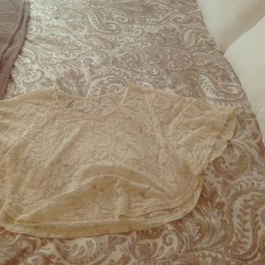 Cream lace crop top - donated to goodwill