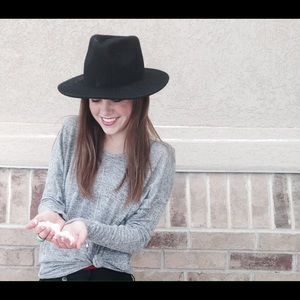 Meet your Posher, Emmy