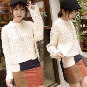 Super chic white sweater