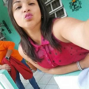 Meet your Posher, Idelisse