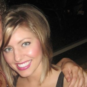 Meet your Posher, Melanie