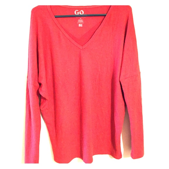 Go Couture slouchy sweater, size medium. - Picture 1 of 4