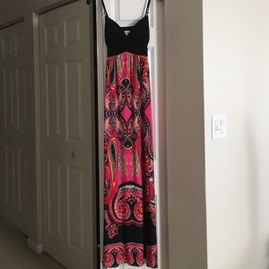 New, no tags Black/Pink Print Maxi Dress