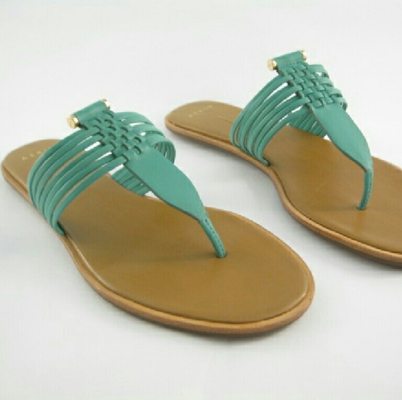 SOLD! Aerin Saia Womens Leather Thong Sandals - Picture 3 of 6