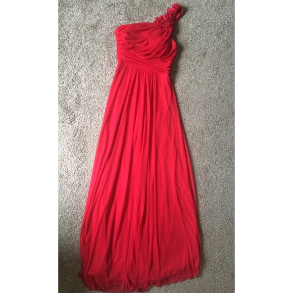 Beautiful red prom / formal dress