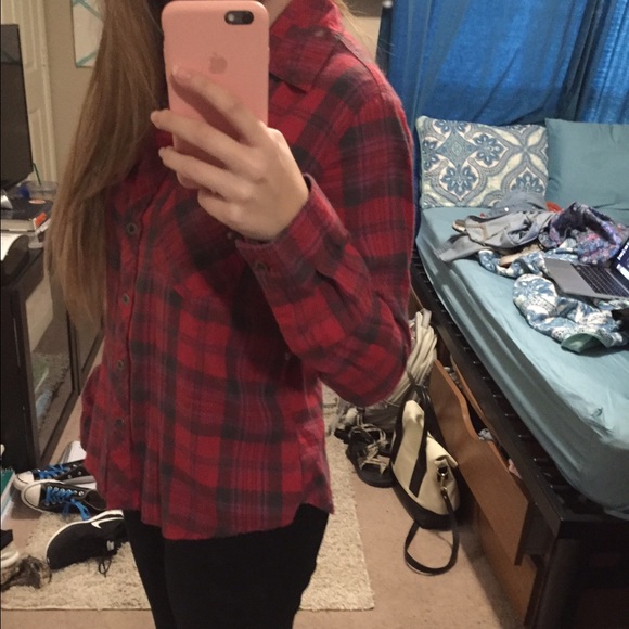 Red Flannel cotton 👔👚 - Picture 2 of 4