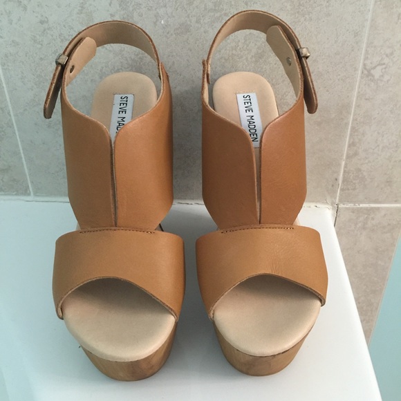 Steve Madden wedges