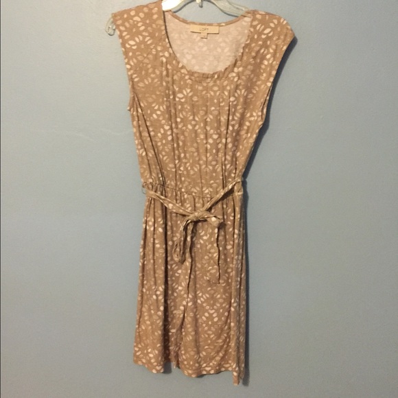 Tan and white Loft dress