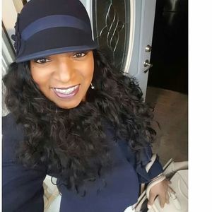 Meet your Posher, Sharita