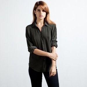 Everlane Point Collar Silk Blouse - Pine