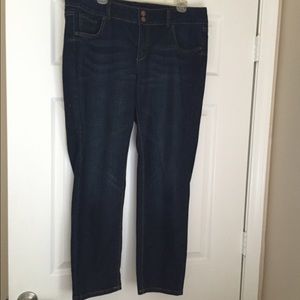 NY&C dark denim stretchy slim fit jeans