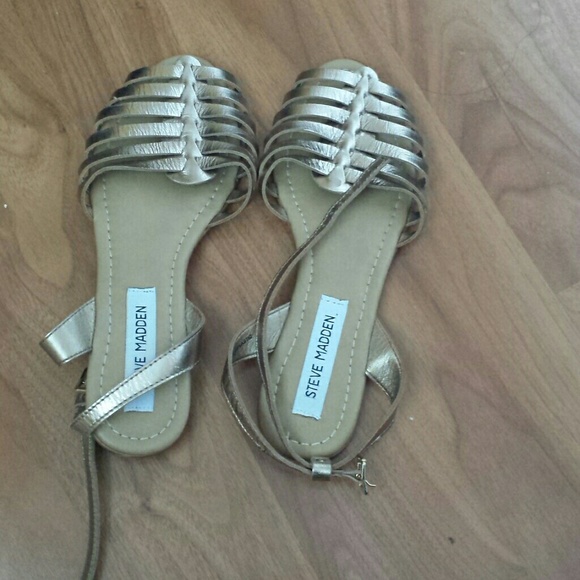 Steve madden ankle strap sandal