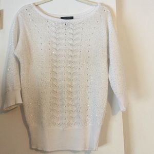 White sweater with 3/4 sleeves