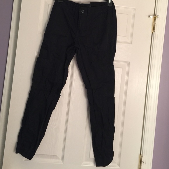 Gap cargo pants