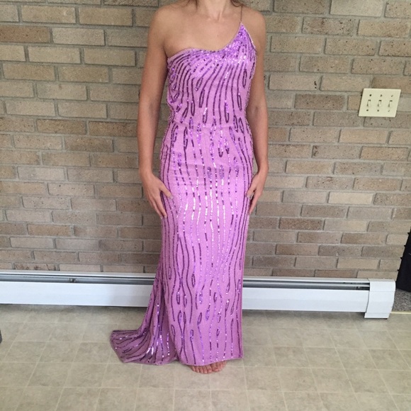 Prom Dress - Picture 2 of 3