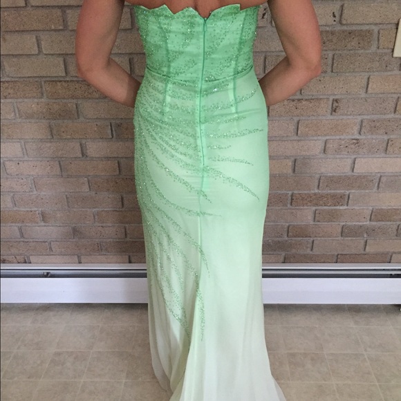 Prom Dress, green with beading - Picture 3 of 4