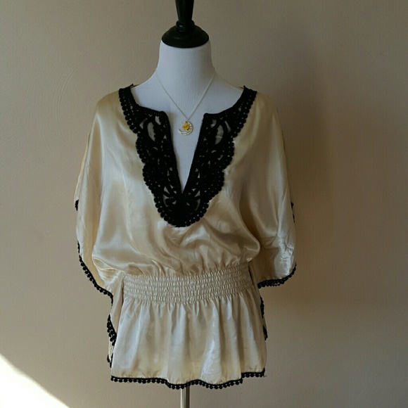 Lace trimmed pullover top