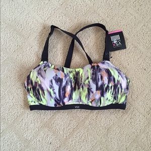 NWT Victoria's Secret The Ultimate sports bra